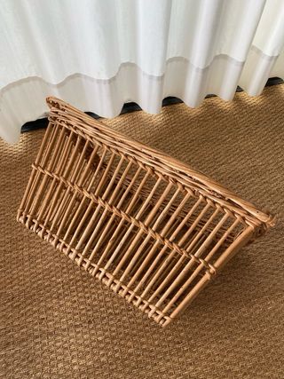 Cesta de mimbre antigua francesa