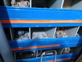 Armarios metálicos de almacenaje con sep