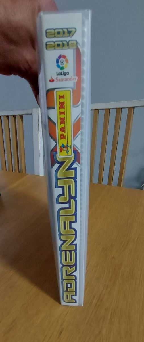 Album AdrenalynXL 2017-2018+Caja+....