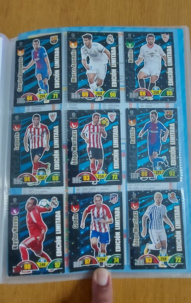 Album AdrenalynXL 2017-2018+Caja+....