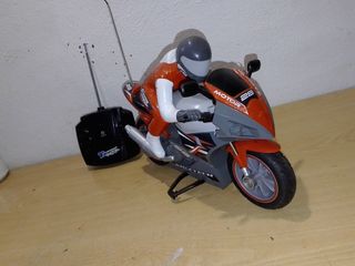 MOTO TELEDIRIGIDA