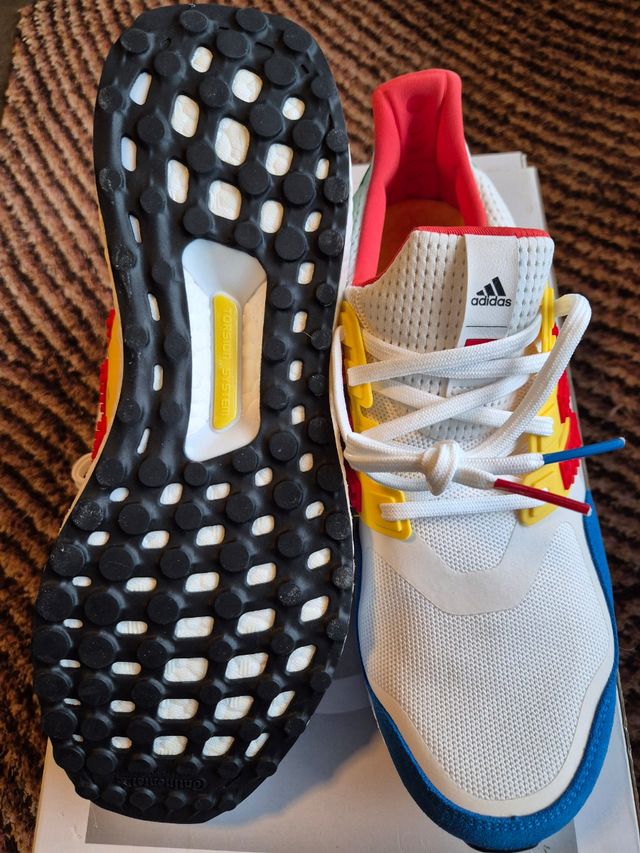 Adidas Ultraboost LEGO NUEVAS!