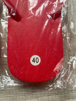 Chanclas rojas