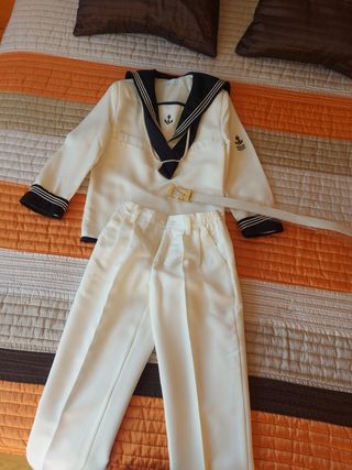 Traje de comunión de niño