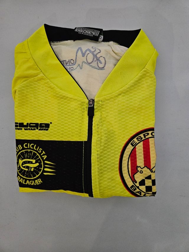 Lote  de tres maillots por solo 20.-€