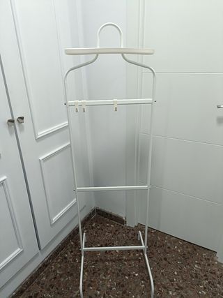 Perchero de pie IKEA