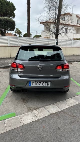 Volkswagen Golf 2010