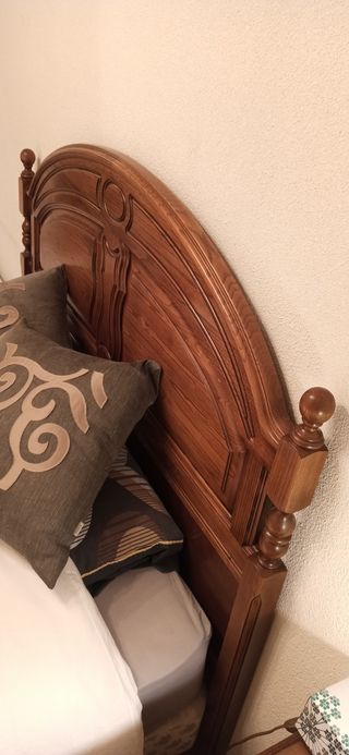 Cabecero cama nogal macizo