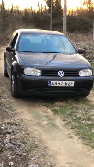 Volkswagen Golf 2002