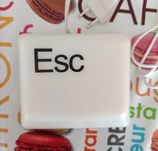 Lampada a forma tasto ESC tastiera computer