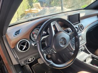 Mercedes-Benz GLA 2015