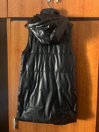 Chaleco largo Zara
