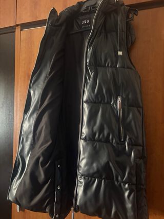 Chaleco largo Zara