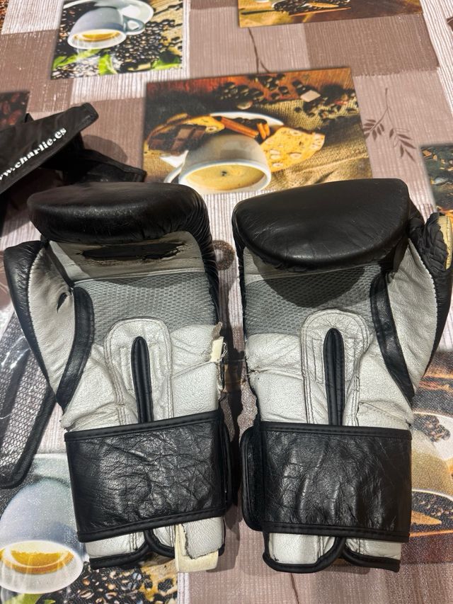 Charlie GUANTES DE BOXEO DE GEL  CHARLIE. 14 Oz