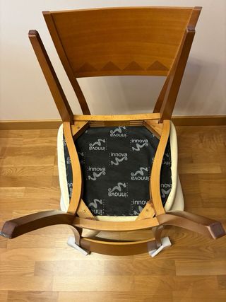 Mesa comedor y seis sillas incluidas