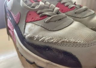 Nike Air Max 90.