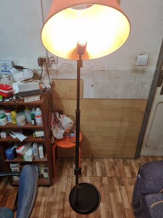 Lámpara de pie 
