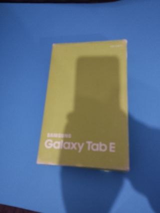 Tablet Samsung SM-T560