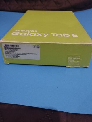 Tablet Samsung SM-T560