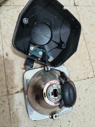Faro siem pininfarina