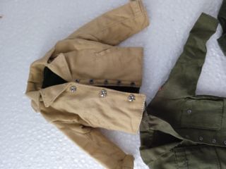 Chaqueta , camiseta y chaleco 1/6