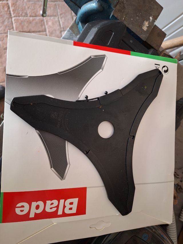 Cuchilla desbrozadora