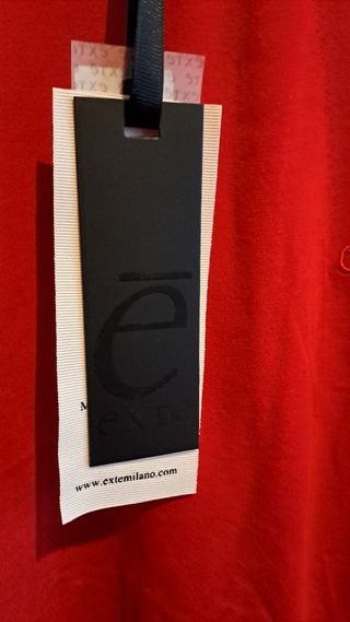 T-shirt rossa marca EXTè