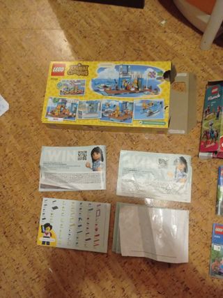 Lote de 3 cajas lego vacias y 9 manuales
