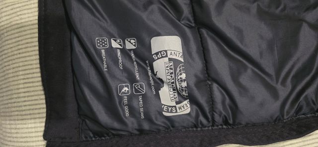 Abrigo NAPAPIJRI. Azul oscuro