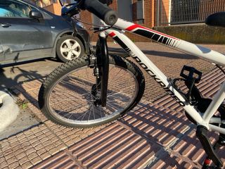 Bicicleta Infantil ROCKRIDER ST 100 24'' 9-12 años