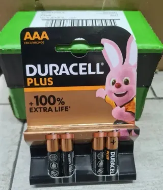 40 BATTERIE AAA DURACELL PLUS +100% EXTRA LIFE