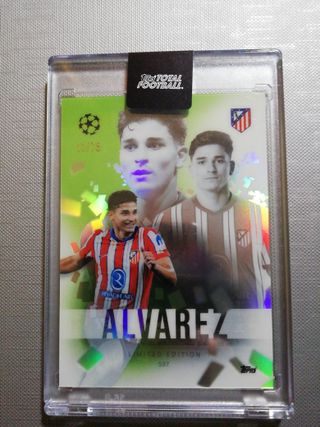 Julián Álvarez topps total football atlético 