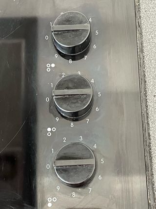 Vitrocerámica mandos en el cristal