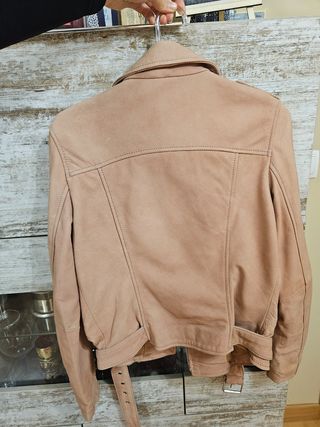 Chaqueta piel Mango
