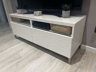 Cristal Besta para mueble TV