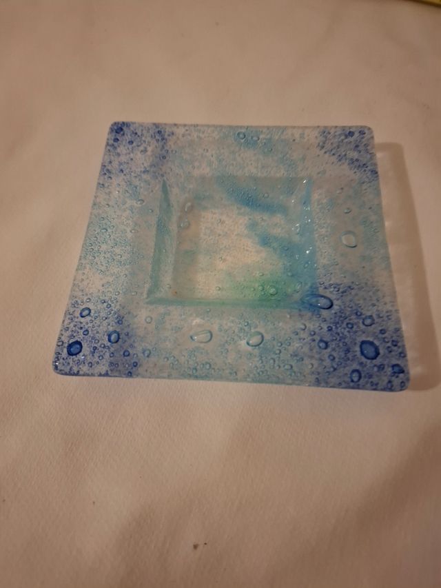 Bandejita de vidrio azul