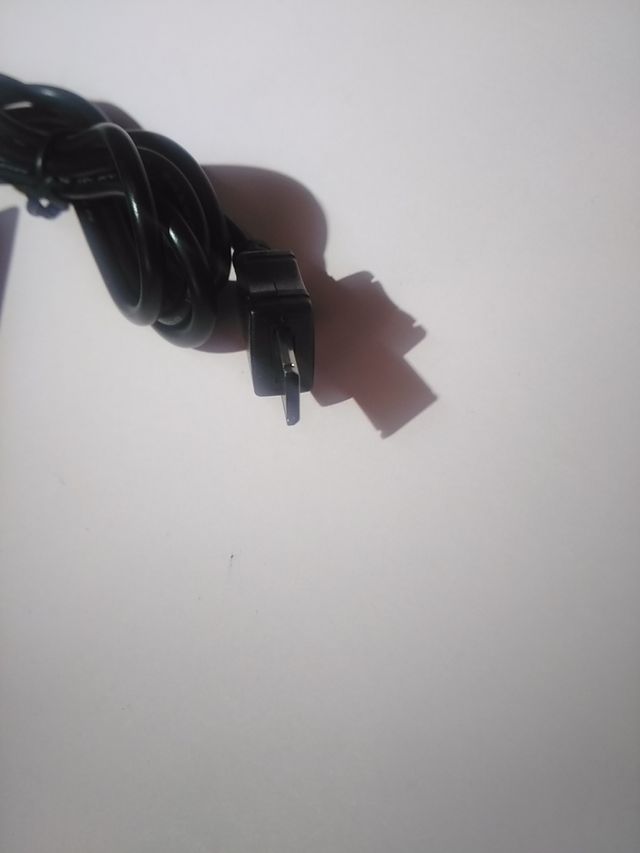 Carregador GPS Tracker TK102B (12 pinos)