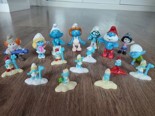 Lote Pitufos figuras de goma y rígidas