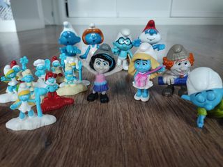 Lote Pitufos figuras de goma y rígidas