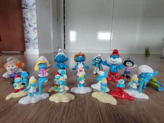 Lote Pitufos figuras de goma y rígidas