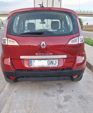 Renault Scenic 1.5 DCI 105