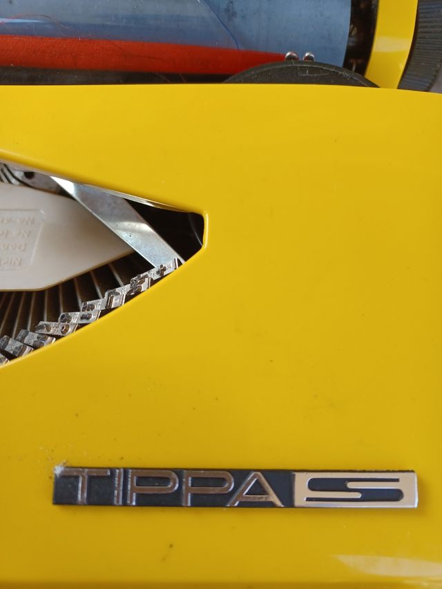 Macchina da scrivere ADLER TIPPA