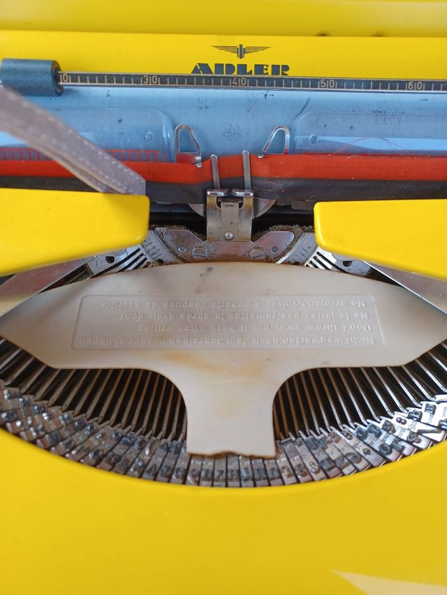 Macchina da scrivere ADLER TIPPA