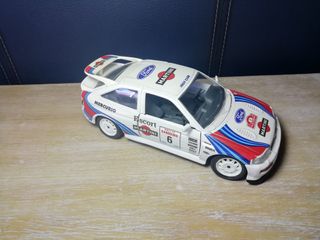 Ford Escort Cosworth RS Martini