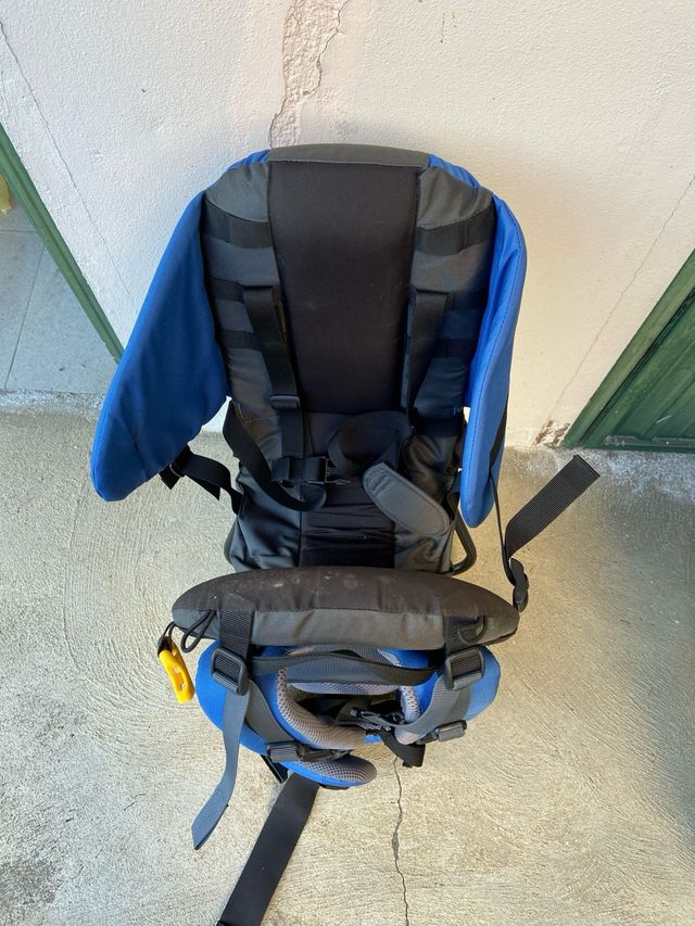 Zaino da montagna porta bambino Deuter