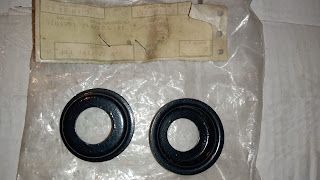 VW ESCARABAJO, BEETLE, 1302, 1303. PIEZAS (4)