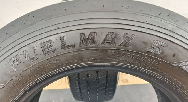 2. 295,60R22.5  150,147K-149,146L              