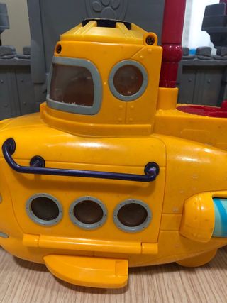 Submarino Fisher price