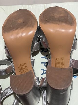 Sandalias plateadas