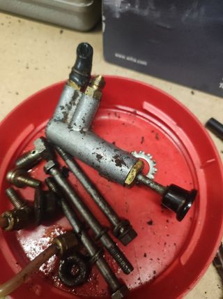 Bombin engrase motosierra echo